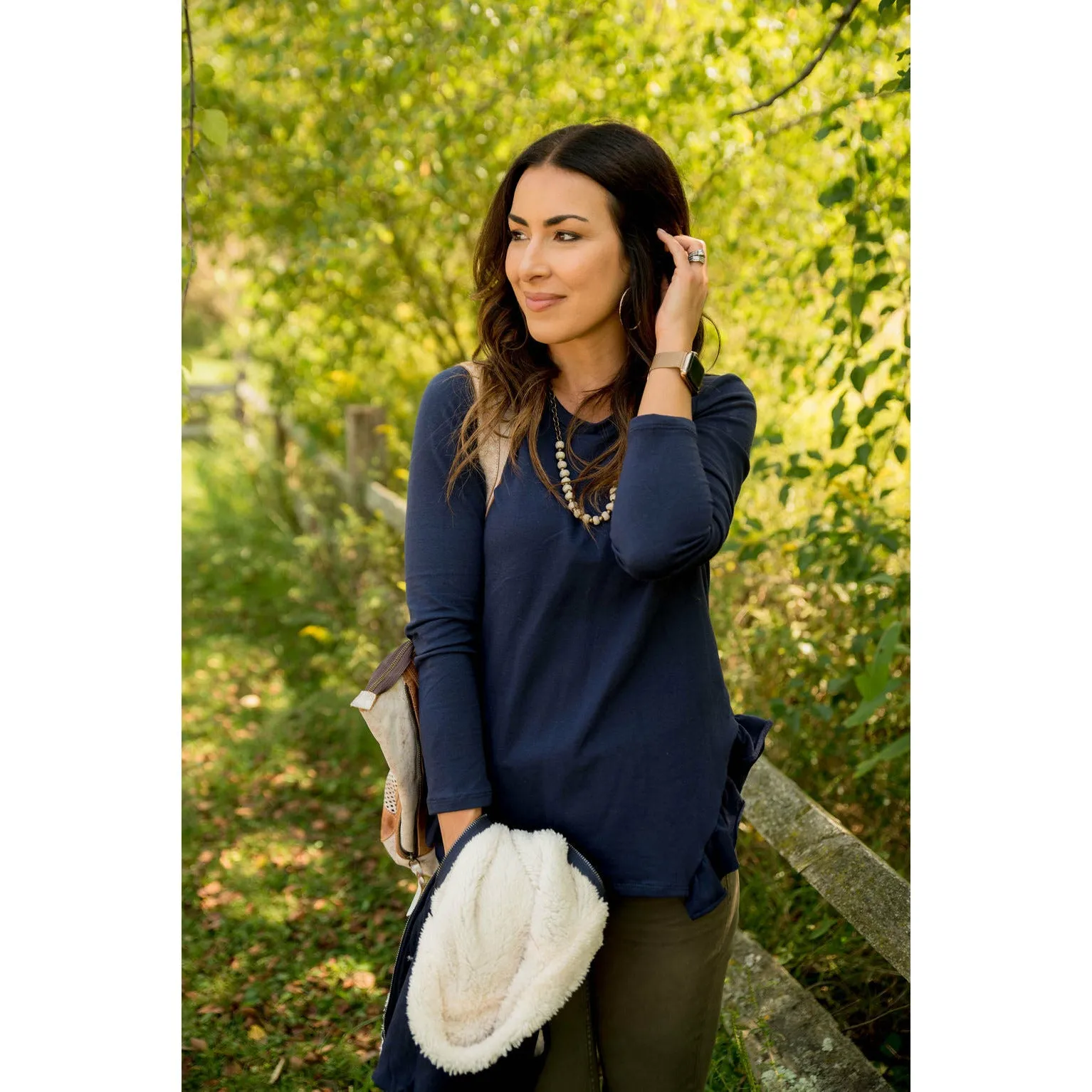 Ruffle V Slit Sweatshirt