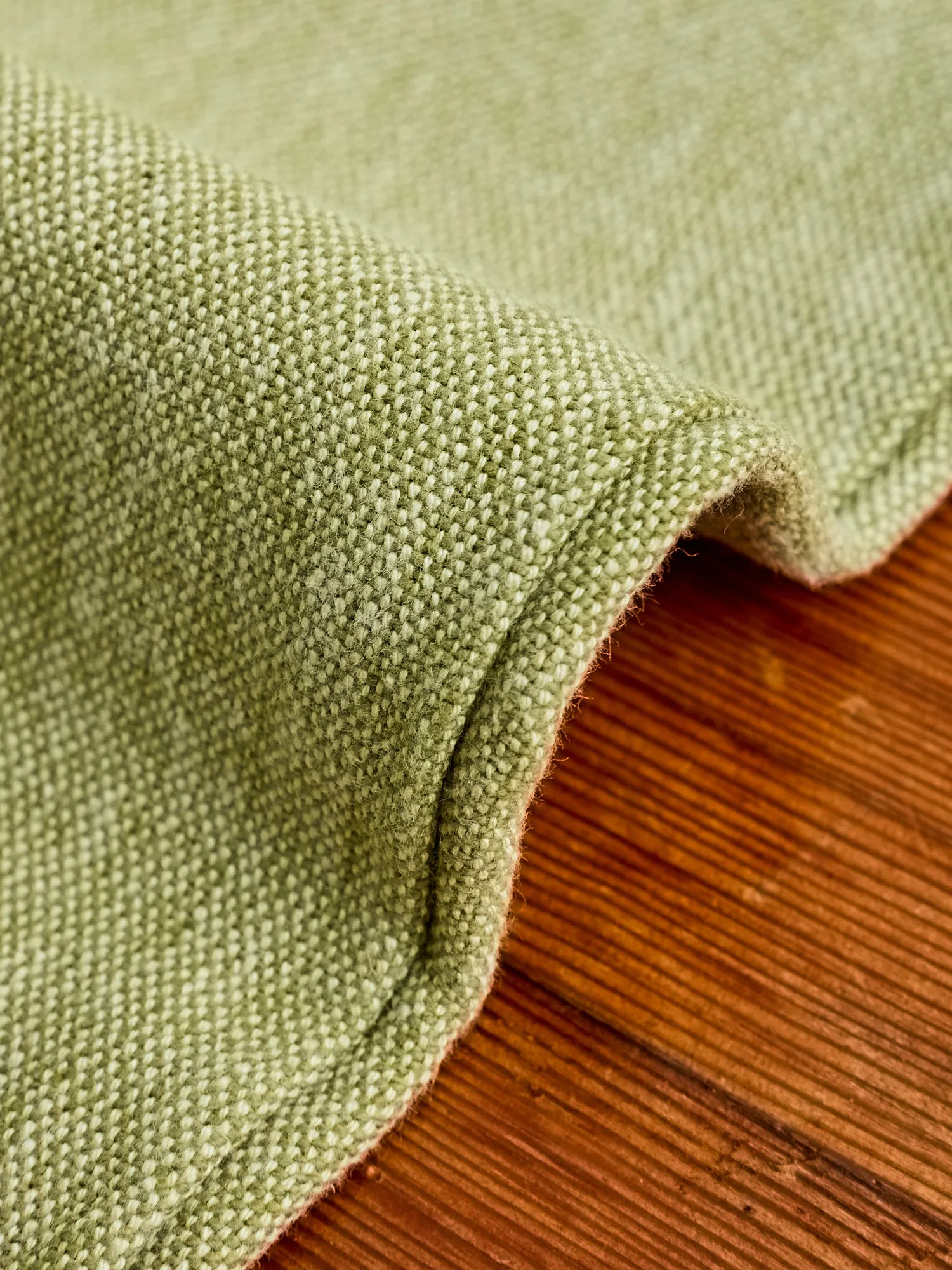 Rustic Plainweave Flat Front Chino in Olive