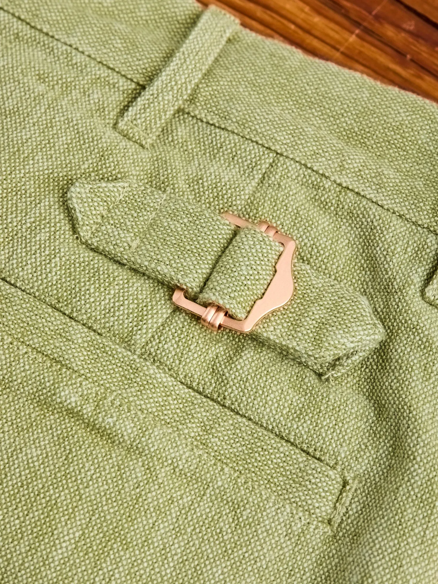 Rustic Plainweave Flat Front Chino in Olive