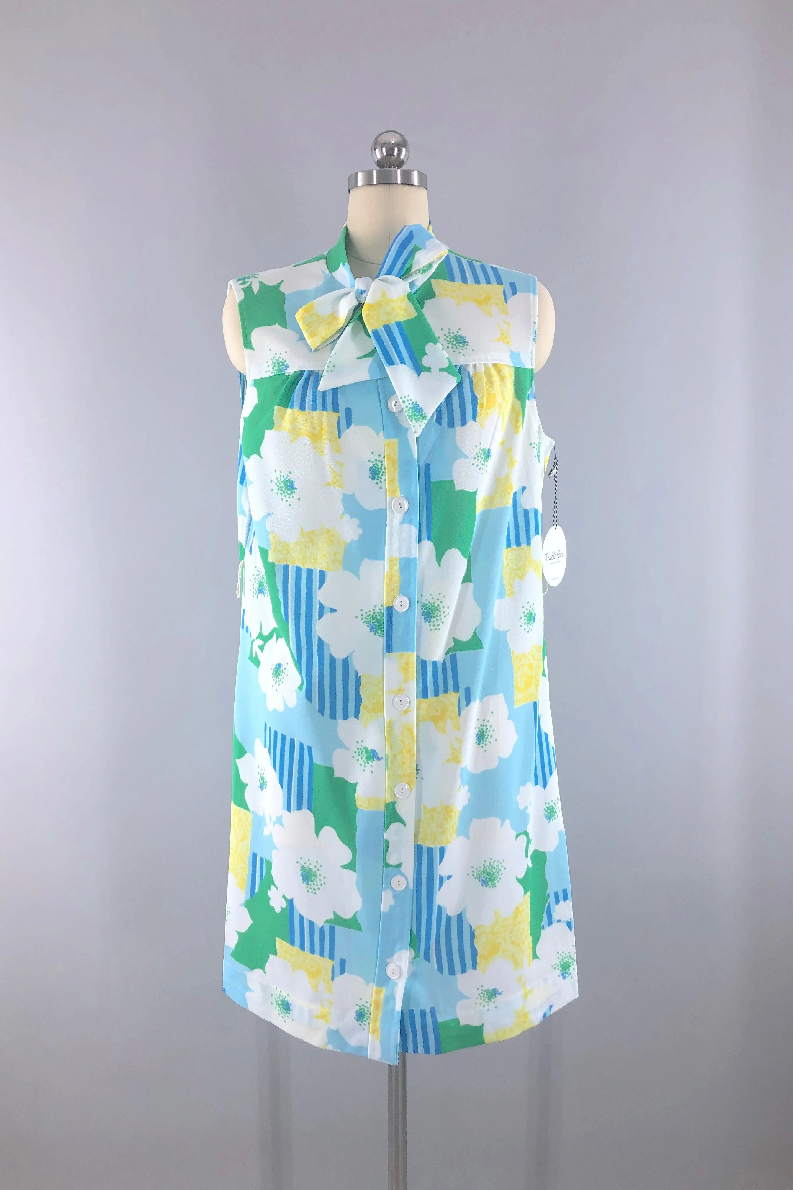 Vintage 1960s Blue Floral Summer Dress