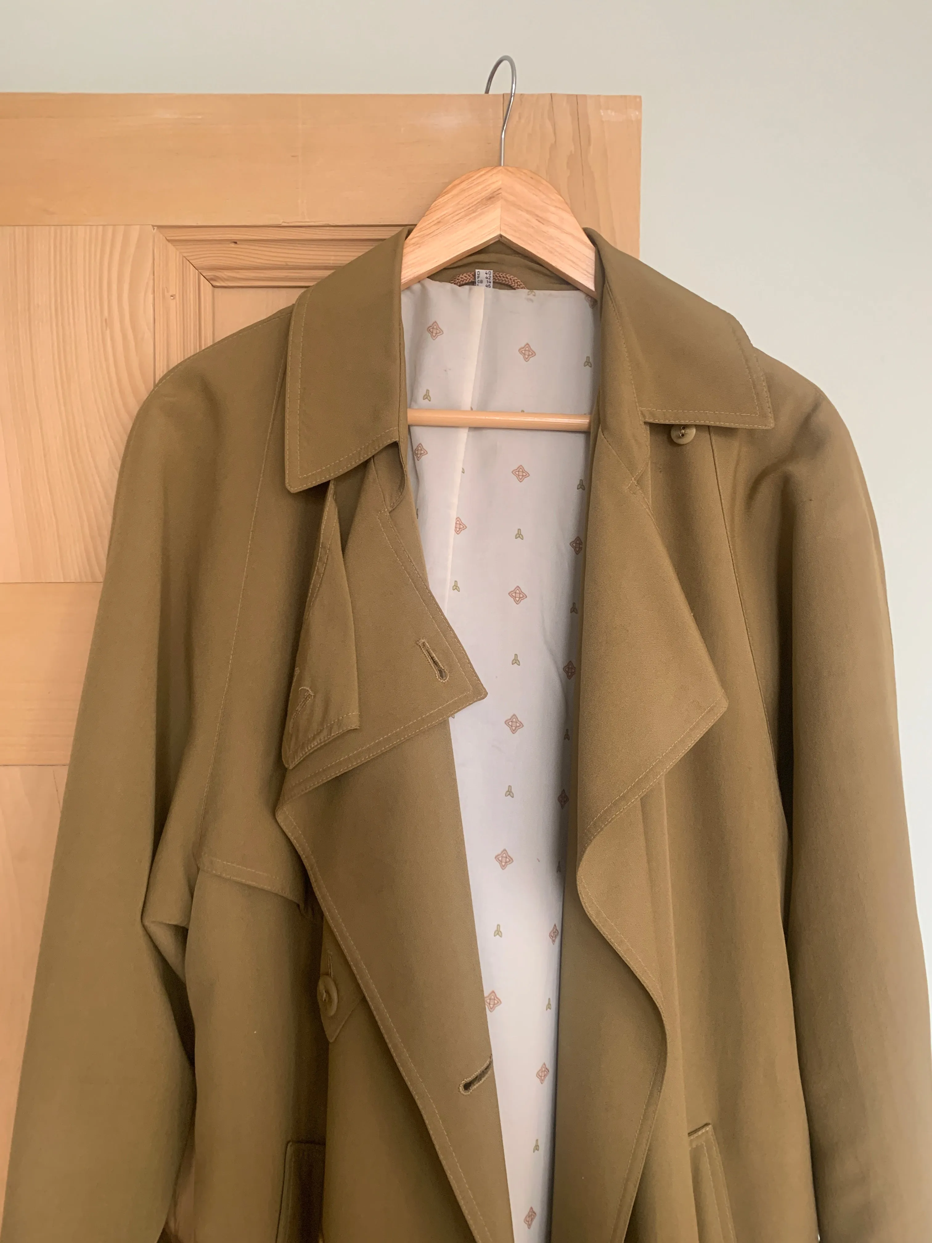 Vintage Obelisque trench coat