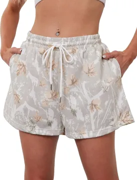 Women Camo Sweat Shorts Casual Elastic Waist Lounge Shorts Drawstring Maple Leaf Print Athletic Shorts with Pockets